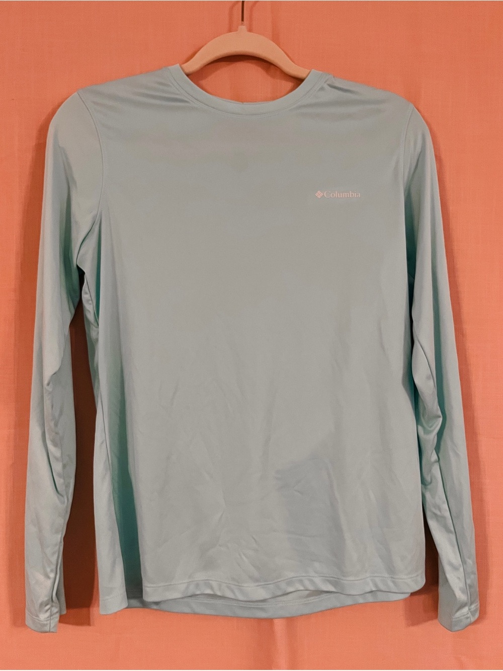 Columbia Long Sleeve Performance Tee in Light Aqua with Omni-Heat Sun Protection